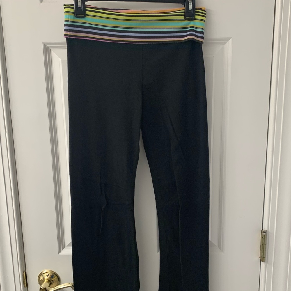 Victoria’s Secret yoga pants size small long